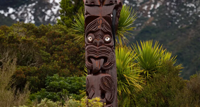 totem pole feature