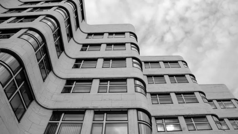 bauhaus building berlin germany 780x440 (shutterstock)