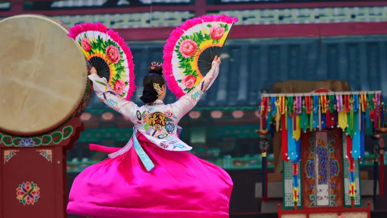 korean dance 780x440