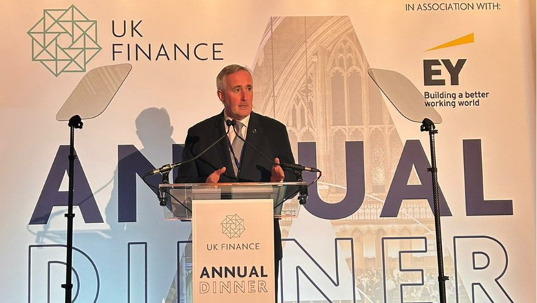 Robert Wigley speaking on stage at the UK Finance Annual Dinner