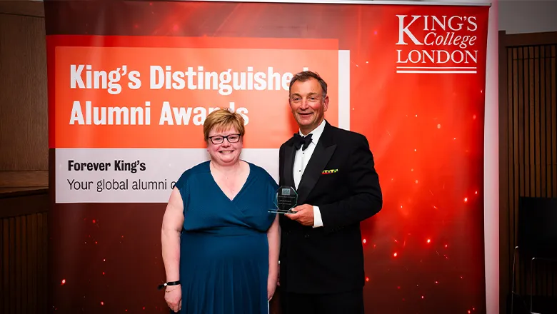 (L-R) Professor Helen Collins, Dean of BioScience Education, and Robert Hicks MBE, winner of the King’s In Service Award.