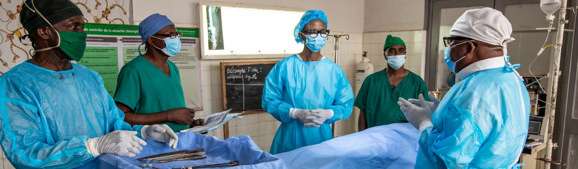 Health professionals in the DRC receiving training on the WHO Safe Surgery Checklist