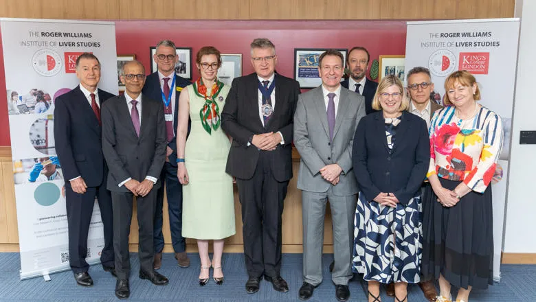 Group photo during the visit of the Lord Mayor to the RW-ILS.