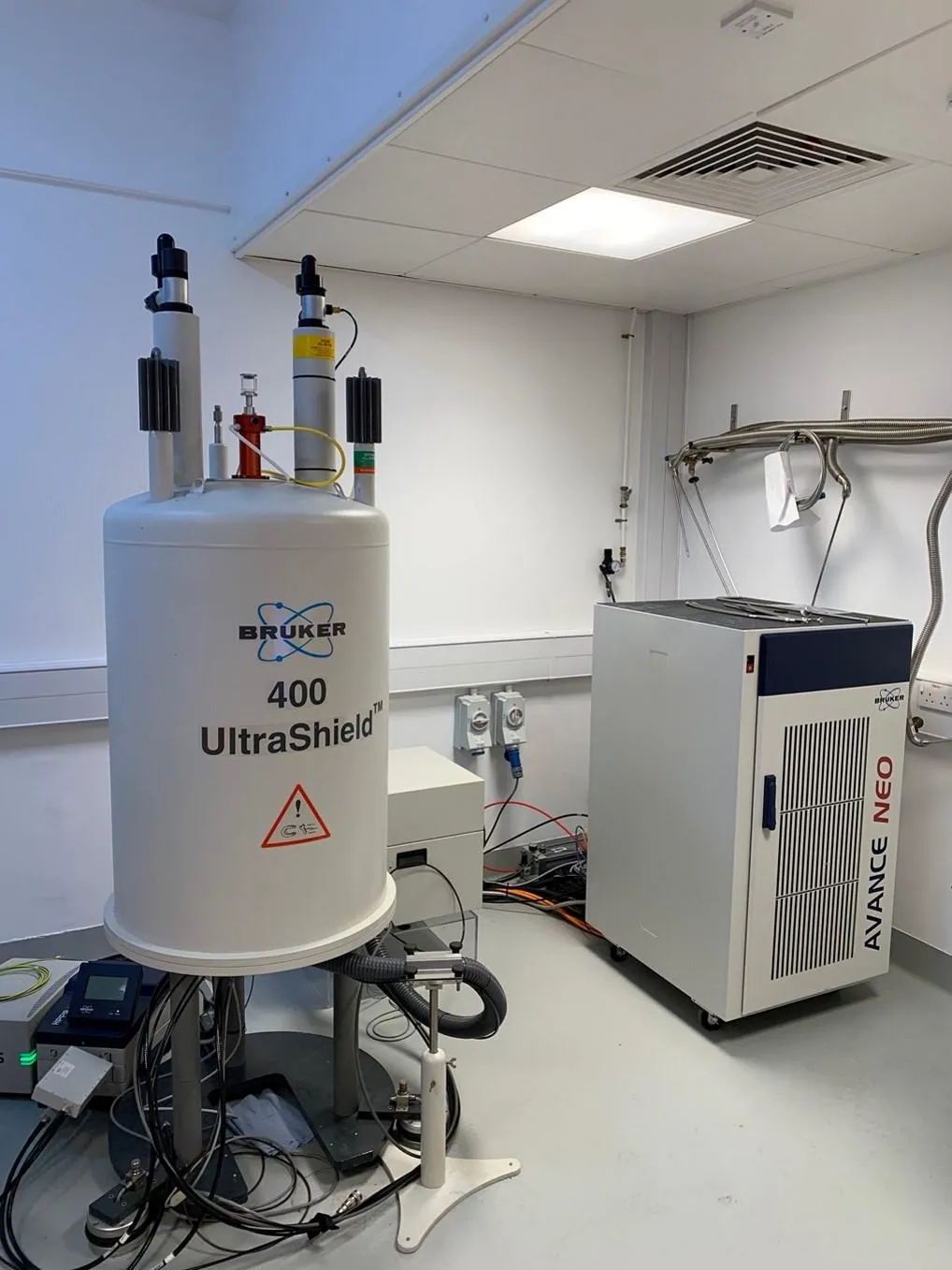 400 MHz NMR Spectrometer | King's College London