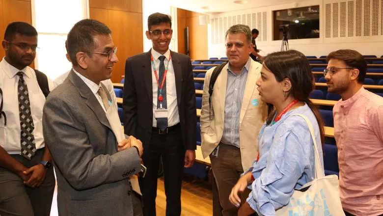 Chandrachud - meets students after event 0093chandrachud 9236