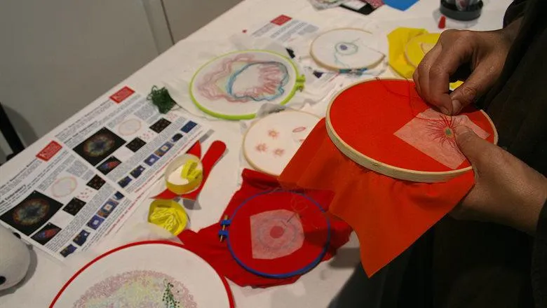 Stitch 'n Stem is an interactive embroidery workshop that connects the public with cutting-edge stem cell research from the Centre for Gene Therapy & Regenerative Medicine at King’s College London. 